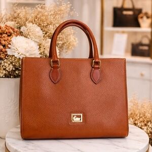 Dooney & Bourke Brown Tan‎ Leather Satchel Hand Shoulder Crossbody Bag